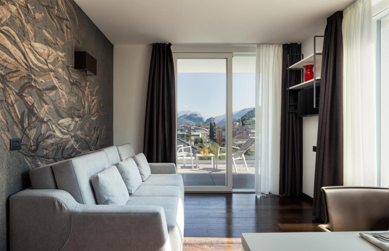 Aparthotel Aris & Sky Pool - Tonelli - Adult Friendly *